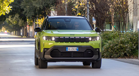 Jeep FlexCare service plan brochure for electric vehicles